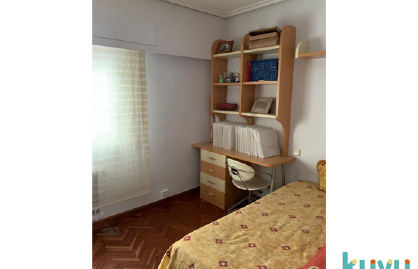 Imagen de se alquila habitación con baño privado en la zona del paseo de las delicias, madrid.