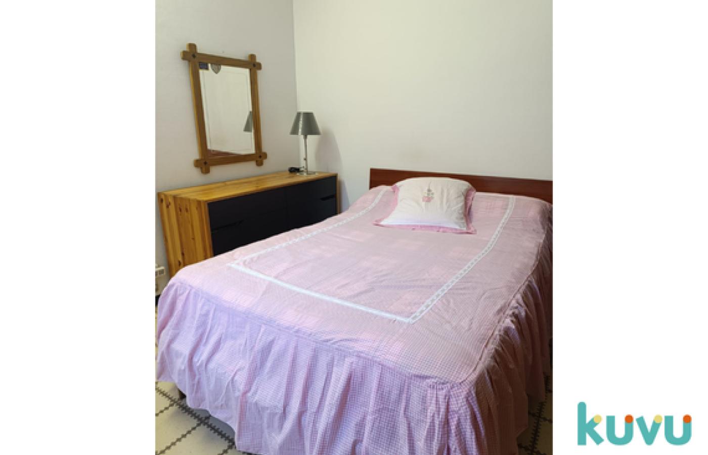 Imagen de 'alquiler de habitaciones en barcelona, viladecans | convivencia intergeneracional'
