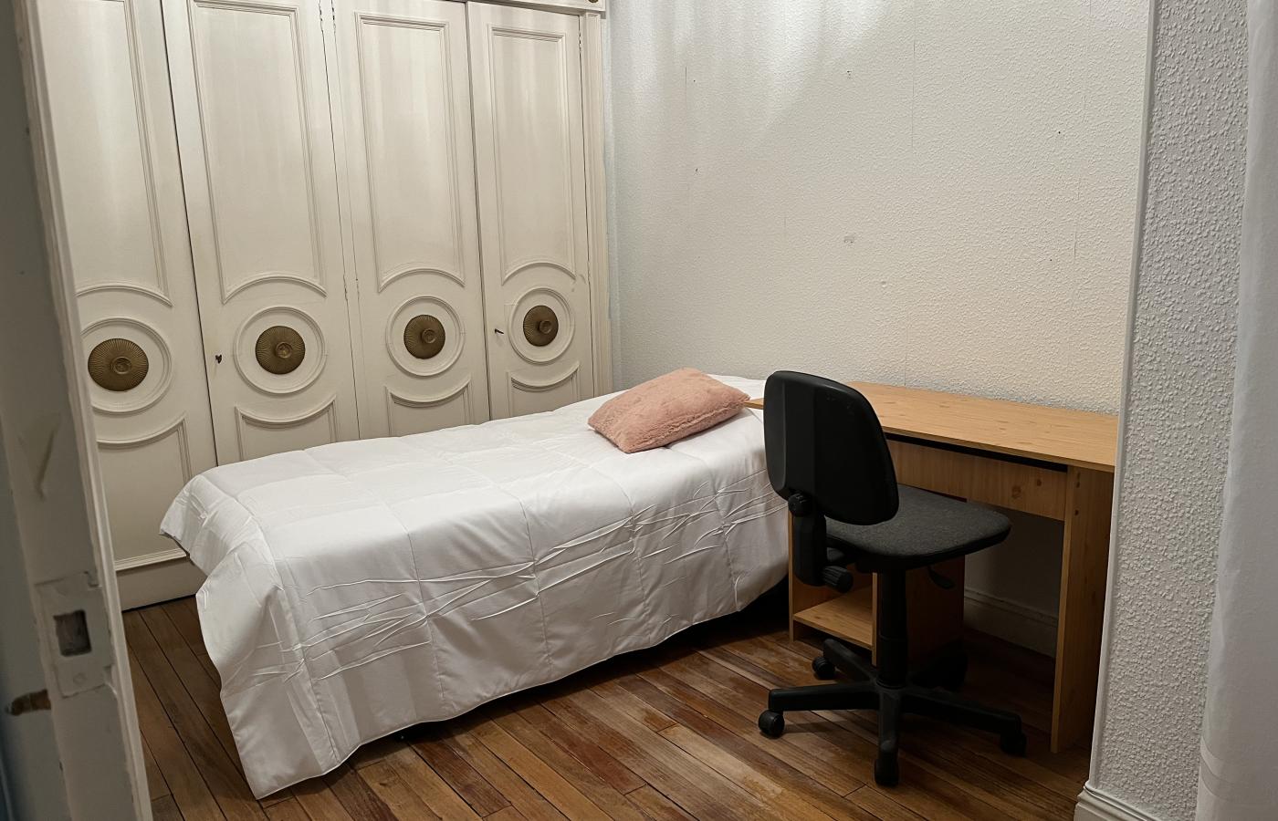 Imagen de 'alquiler de habitaciones en bizkaia, elorrio | convivencia intergeneracional'